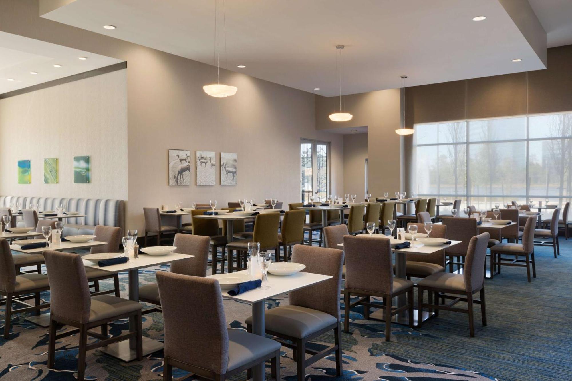 Embassy Suites By Hilton The Woodlands Dış mekan fotoğraf
